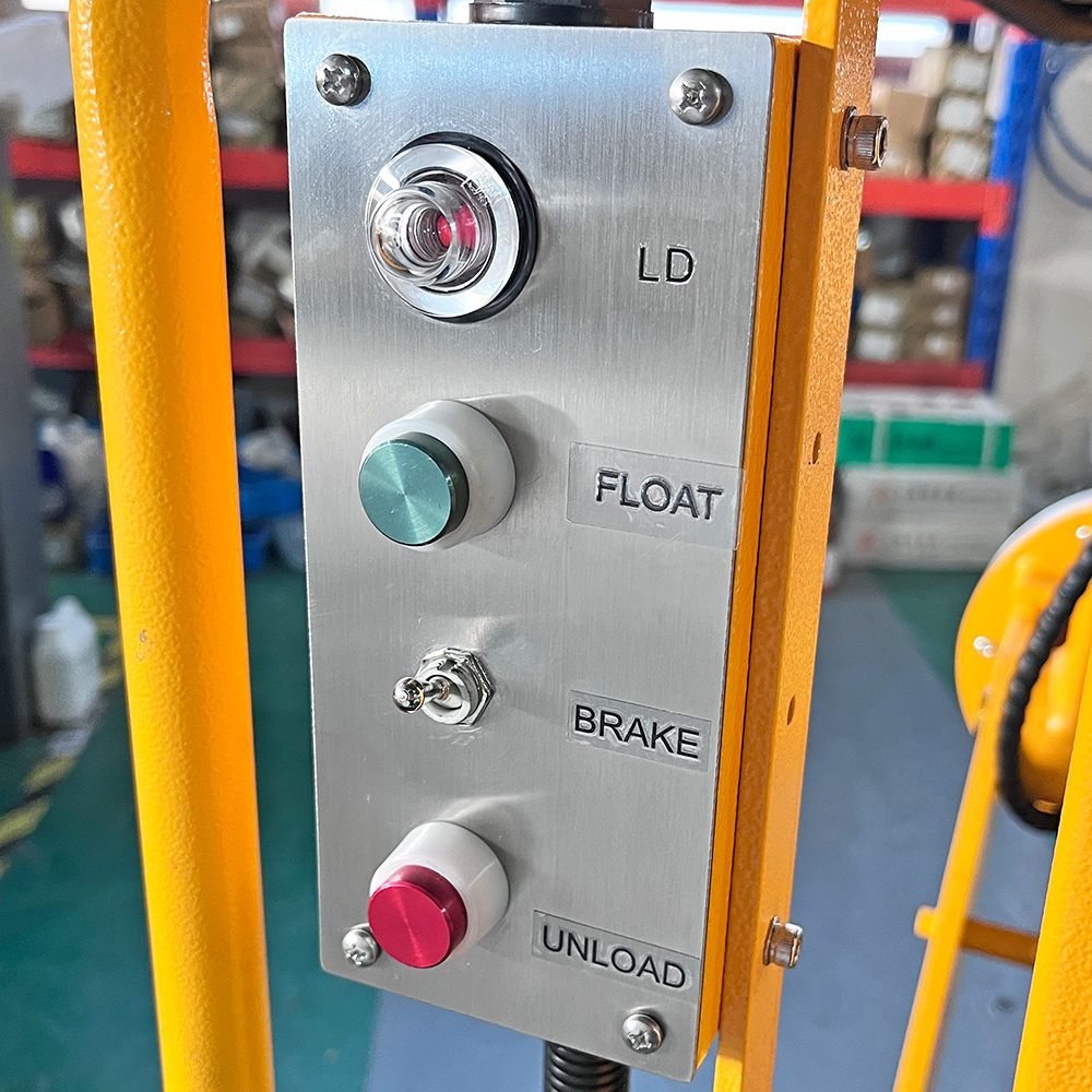 Ergonomic 150kg Roll Film Lifting Robot Arm Customized