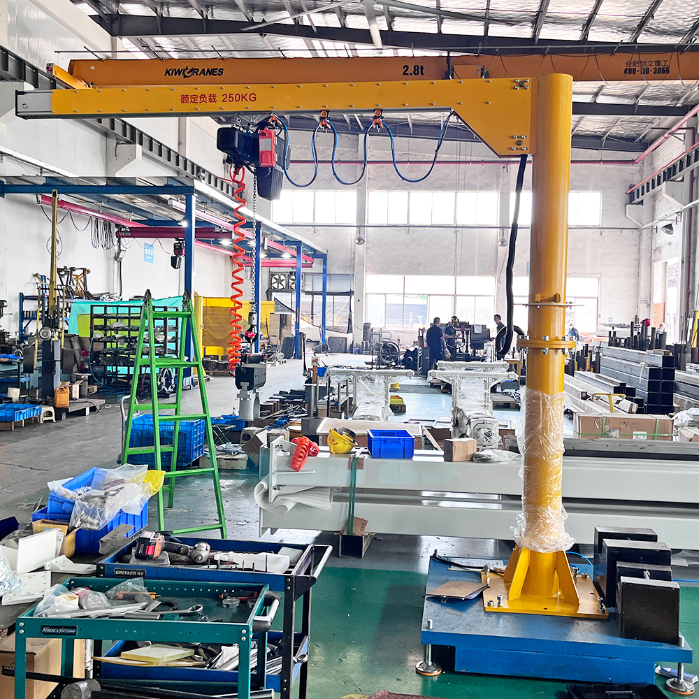 Mobile Cantilever Crane Capacity 250kg with Movable Forklift for Material Lifting