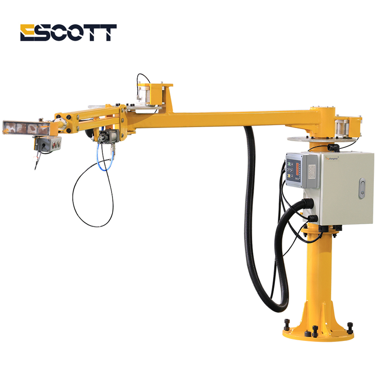 Small Manipulator for Assembly Line with Infrared Induction