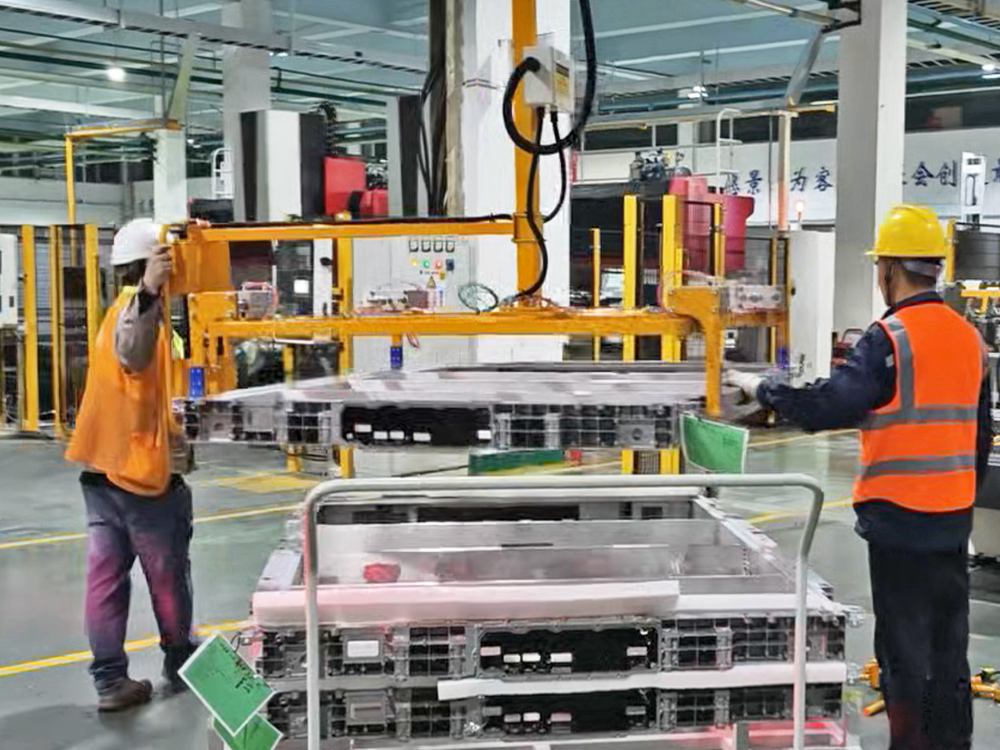 pneumatic manipulator