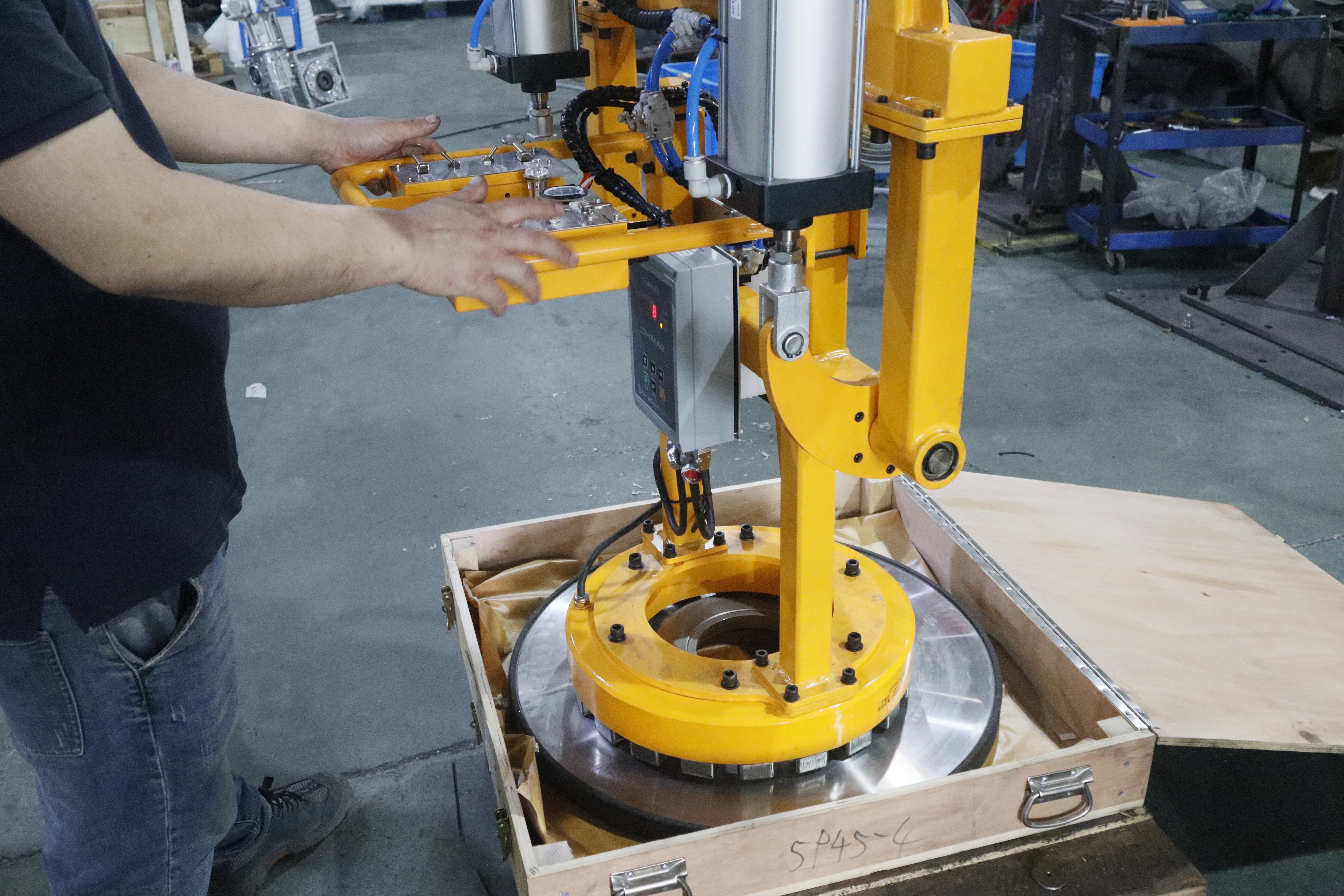 magnetic manipulator
