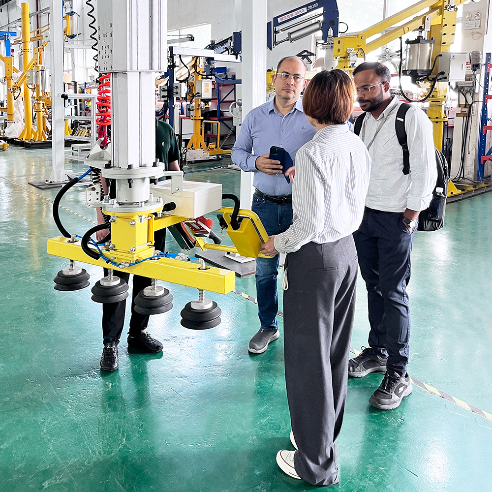 Customer Factory Visit of Glass Handling Manipulator