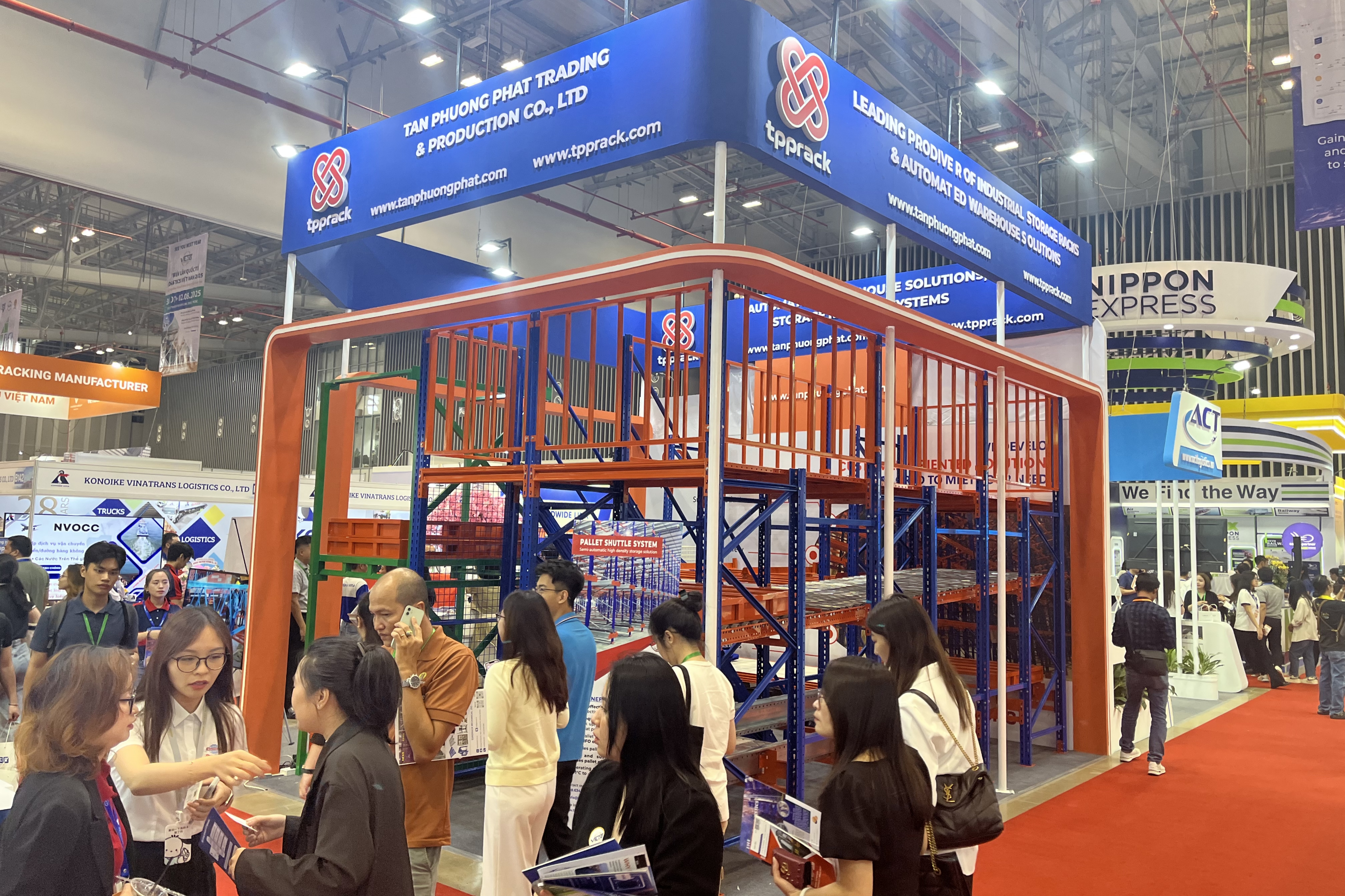 Impressions of Attending The Exhibition in Viet Nam