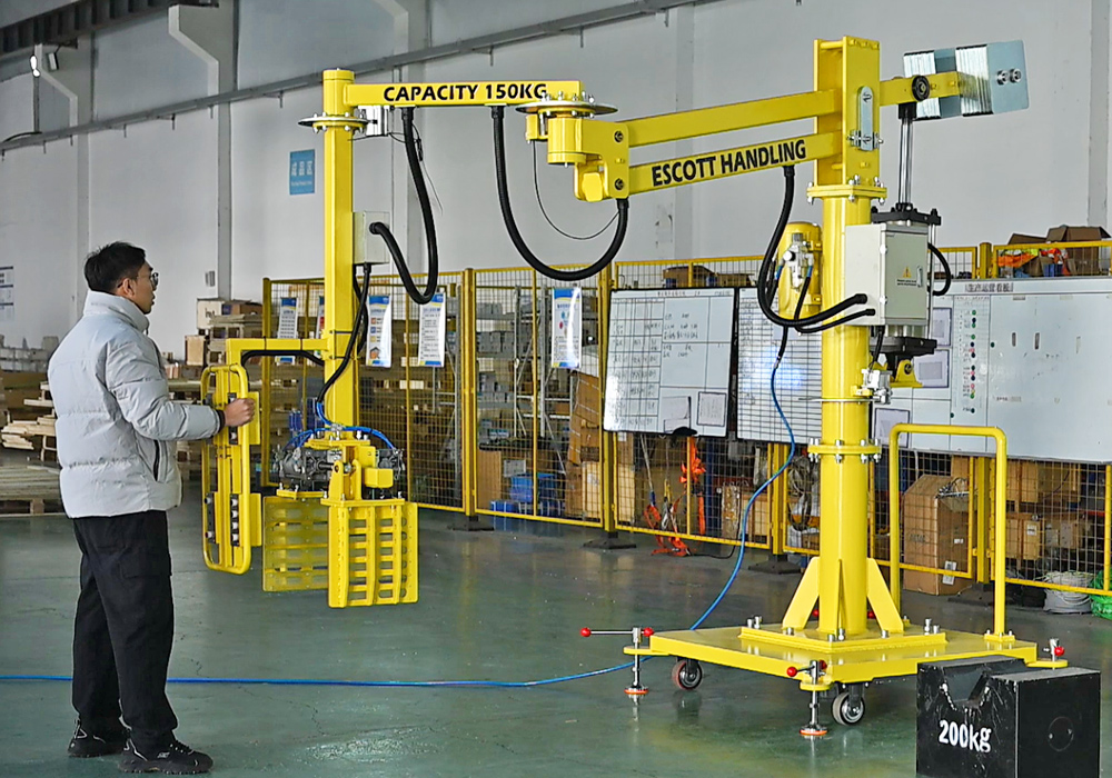 pneumatic manipulator